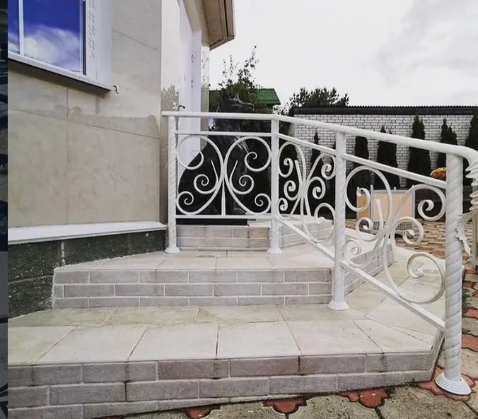 Лестничные перила